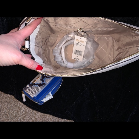 Pebble leather shoulder bag & python wallet set - Picture 2 of 2